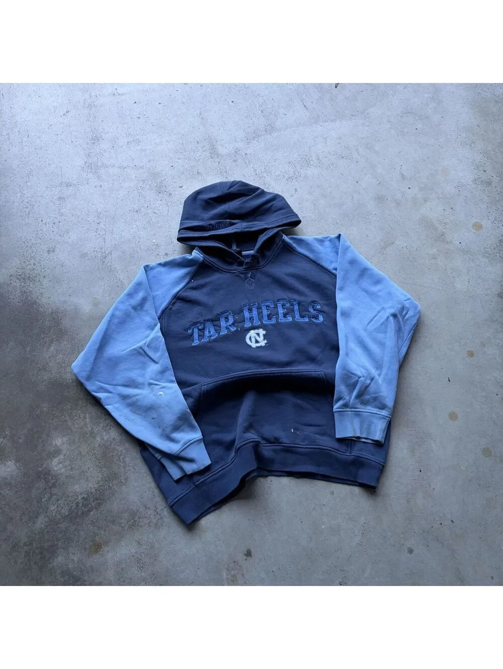Jordan Tar Heels Hoodie Sweatshirt Size Large